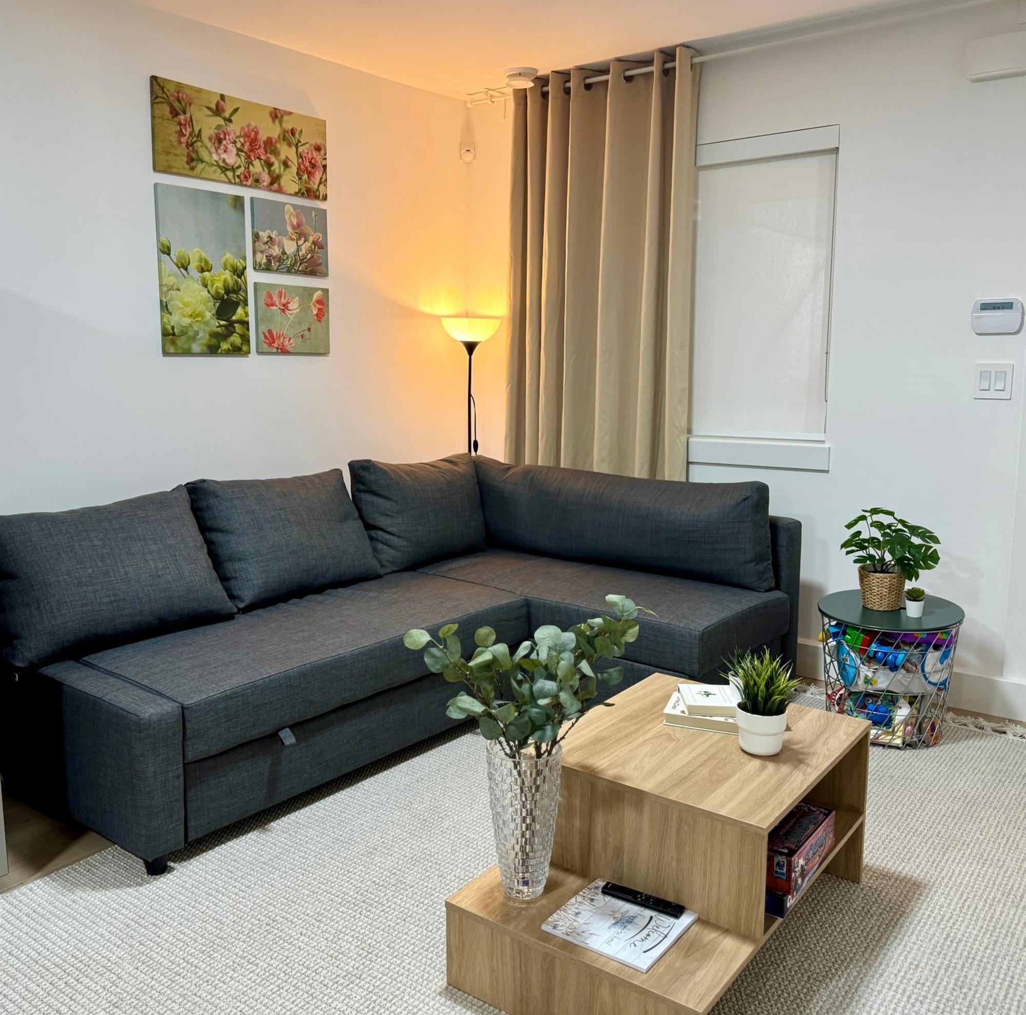 The Sunset Haven- Cozy 2Br Basement Suite Near White Rock Surrey Buitenkant foto